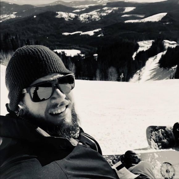 Meet your Posher, Sharon - Picture 4 of 4